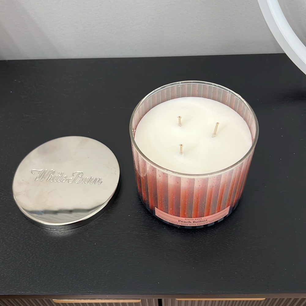 Bath & Body Works PEACH BELLINI 3 Wick Candle - Picture 3 of 4